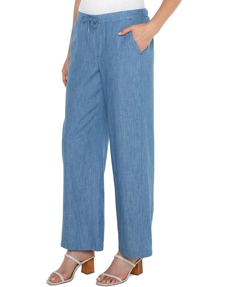 Брюки Liverpool Los Angeles Chambray Mid-Rise Relaxed Wide Leg Pull On Tie Waist Pant 30", цвет Chambray
Брюки Liverpool Los Angeles Chambray Mid-Rise Relaxed Wide Leg Pull On Tie Waist Pant 30", цвет Chambray