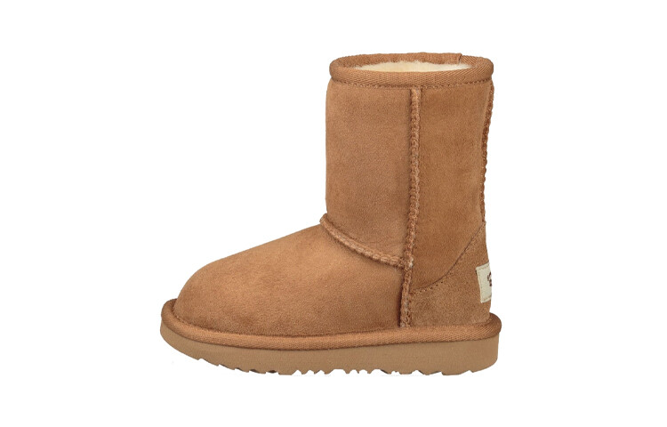 Сапоги UGG Classic II Boot Chestnut Toddler
Сапоги UGG Classic II Boot Chestnut Toddler