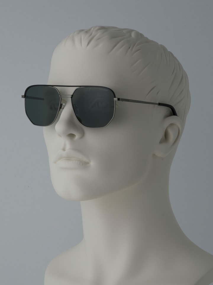 Солнцезащитные очки Polaroid, черный
Солнцезащитные очки Polaroid, черный