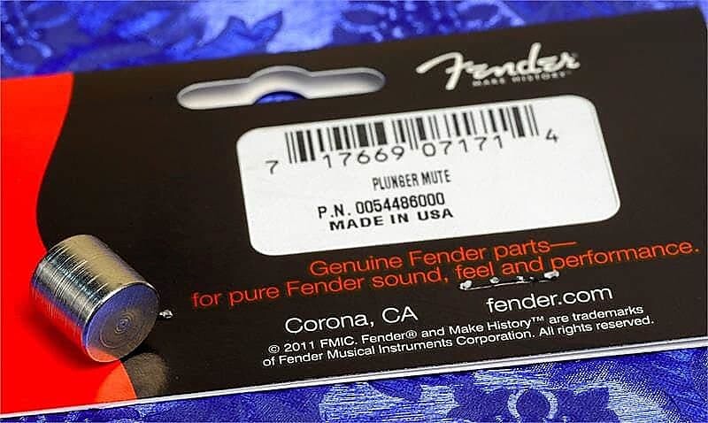 Поршень Fender USA Vintage Jaguar Mute, 0054486049 Genuine Fender USA Vintage Jaguar Mute Plunger 0054486049
Поршень Fender USA Vintage Jaguar Mute, 0054486049 Genuine Fender USA Vintage Jaguar Mute Plunger 0054486049
