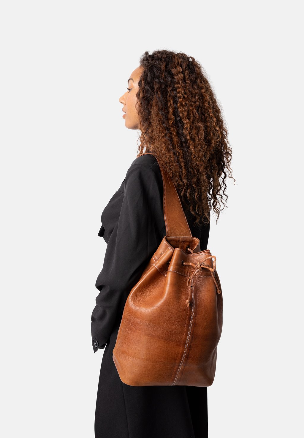 Сумка через плечо JUDE - Across body bag RE:DESIGNED, темно-коричневый
Сумка через плечо JUDE - Across body bag RE:DESIGNED, темно-коричневый