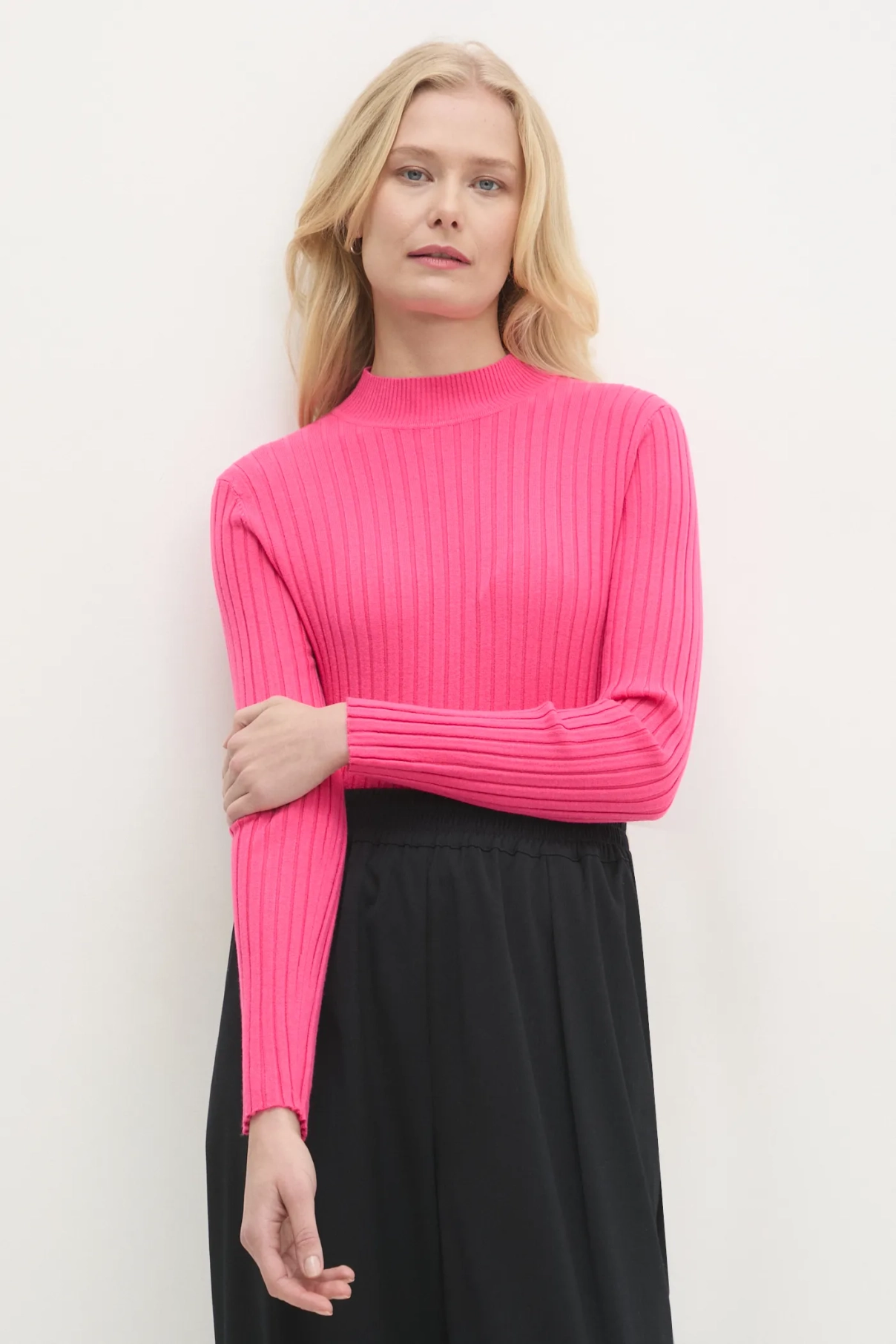 Свитер Answear Lab, розовый
Свитер Answear Lab, розовый