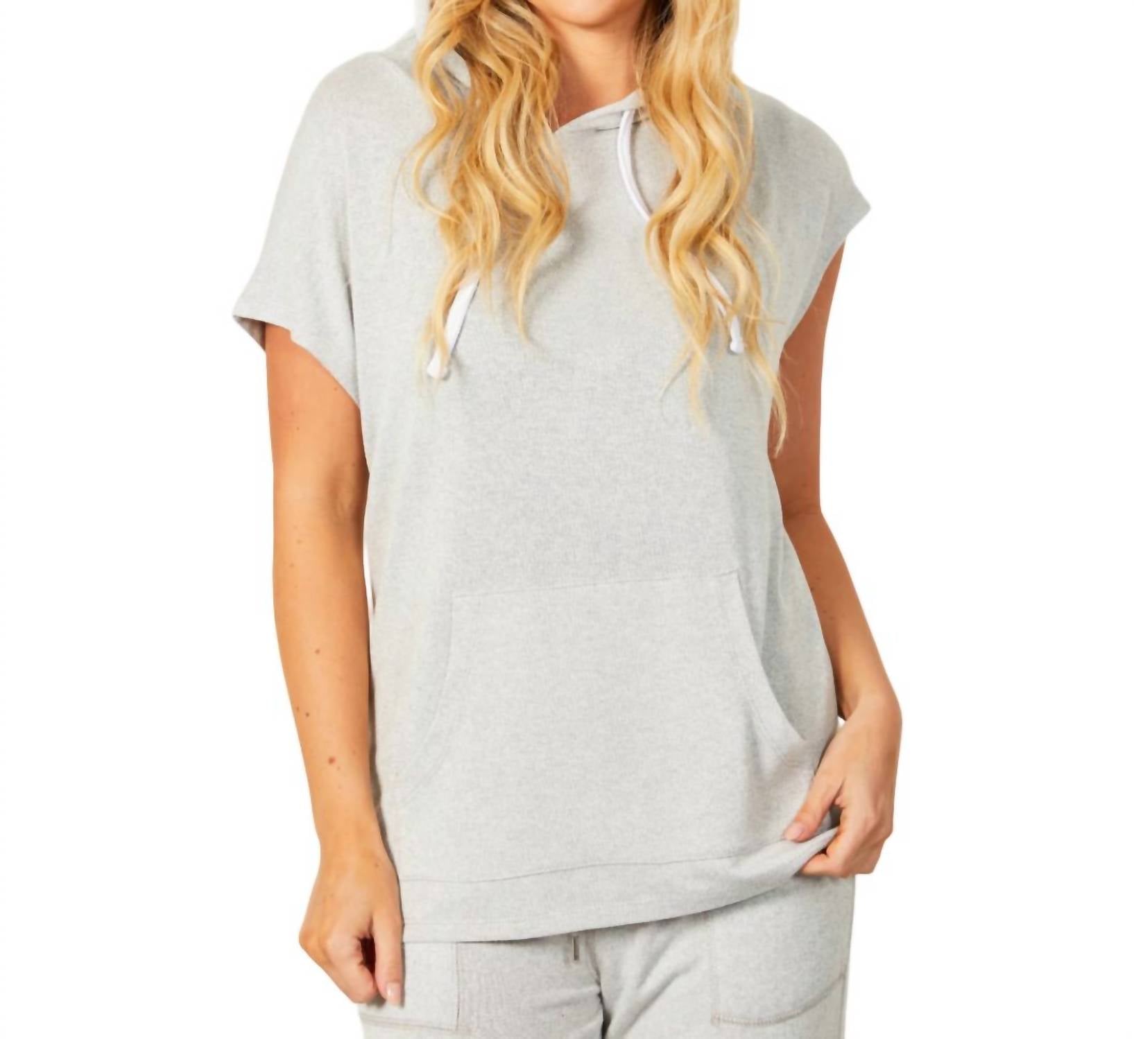 Толстовка без рукавов с карманом серебристого цвета french kyss, серебряный
Толстовка без рукавов с карманом серебристого цвета french kyss, серебряный