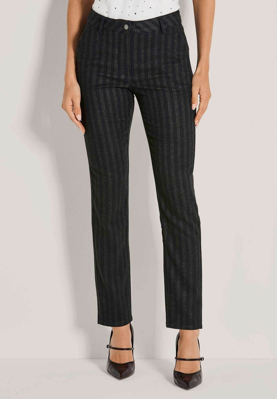 Брюки MADELEINE FLANELL MIT SCHMALER FORM, Black Grey/Black
Брюки MADELEINE FLANELL MIT SCHMALER FORM, Black Grey/Black