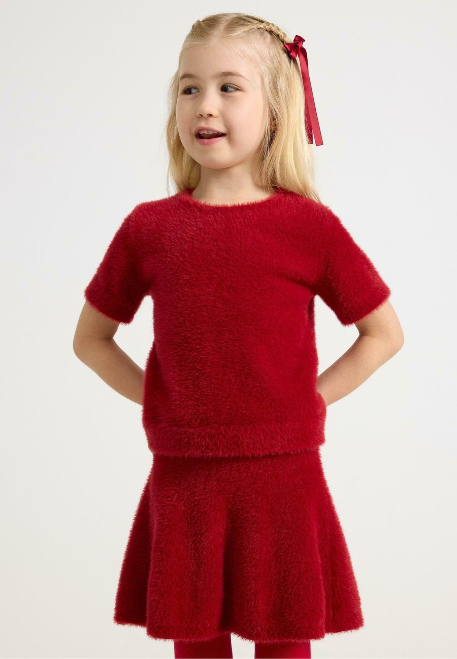 Футболка Lindex SHORT-SLEEVED , Dark Dusty Red/Dark Red, Красный, Футболка Lindex SHORT-SLEEVED , Dark Dusty Red/Dark Red
Футболка Lindex SHORT-SLEEVED , Dark Dusty Red/Dark Red, Красный, Футболка Lindex SHORT-SLEEVED , Dark Dusty Red/Dark Red