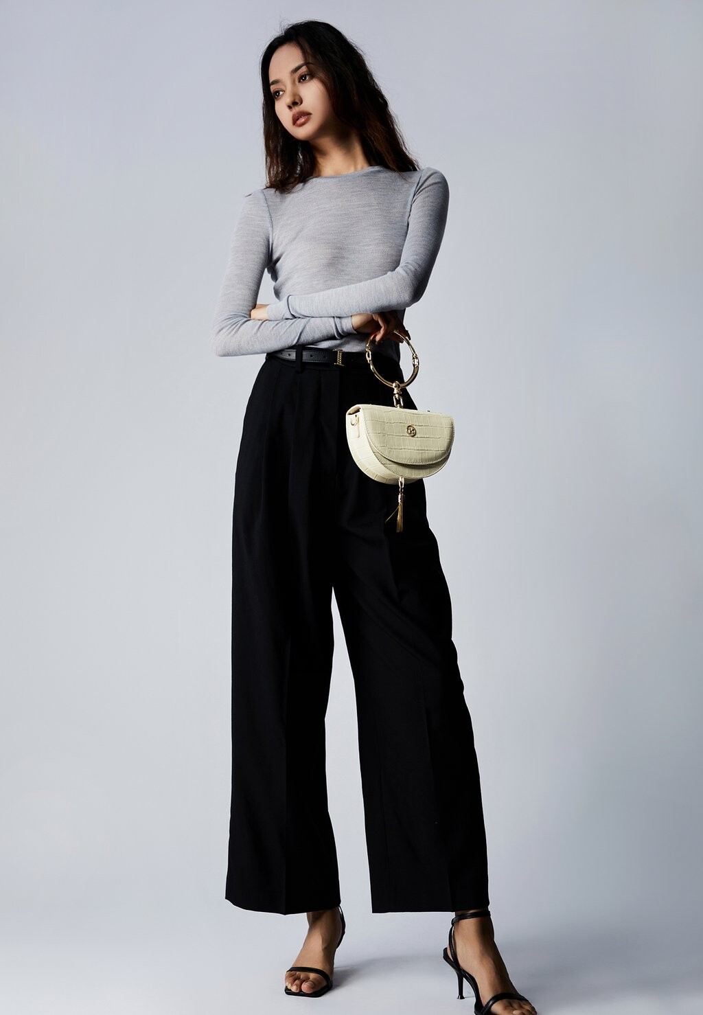 Сумка через плечо Victoria Hyde, бежевый
Сумка через плечо Victoria Hyde, бежевый