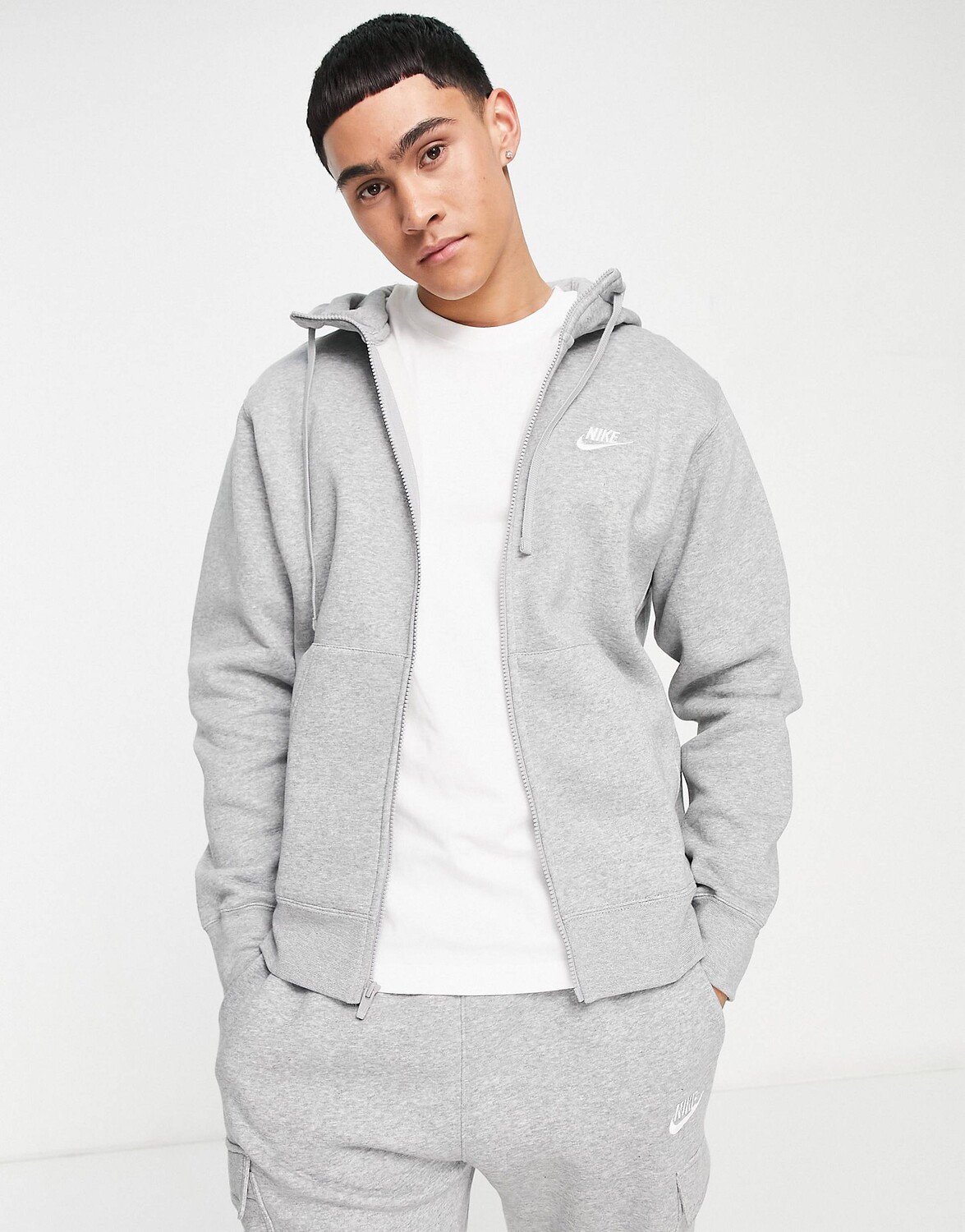 Серая худи на молнии Nike Club, Серый, Серая худи на молнии Nike Club
Серая худи на молнии Nike Club, Серый, Серая худи на молнии Nike Club