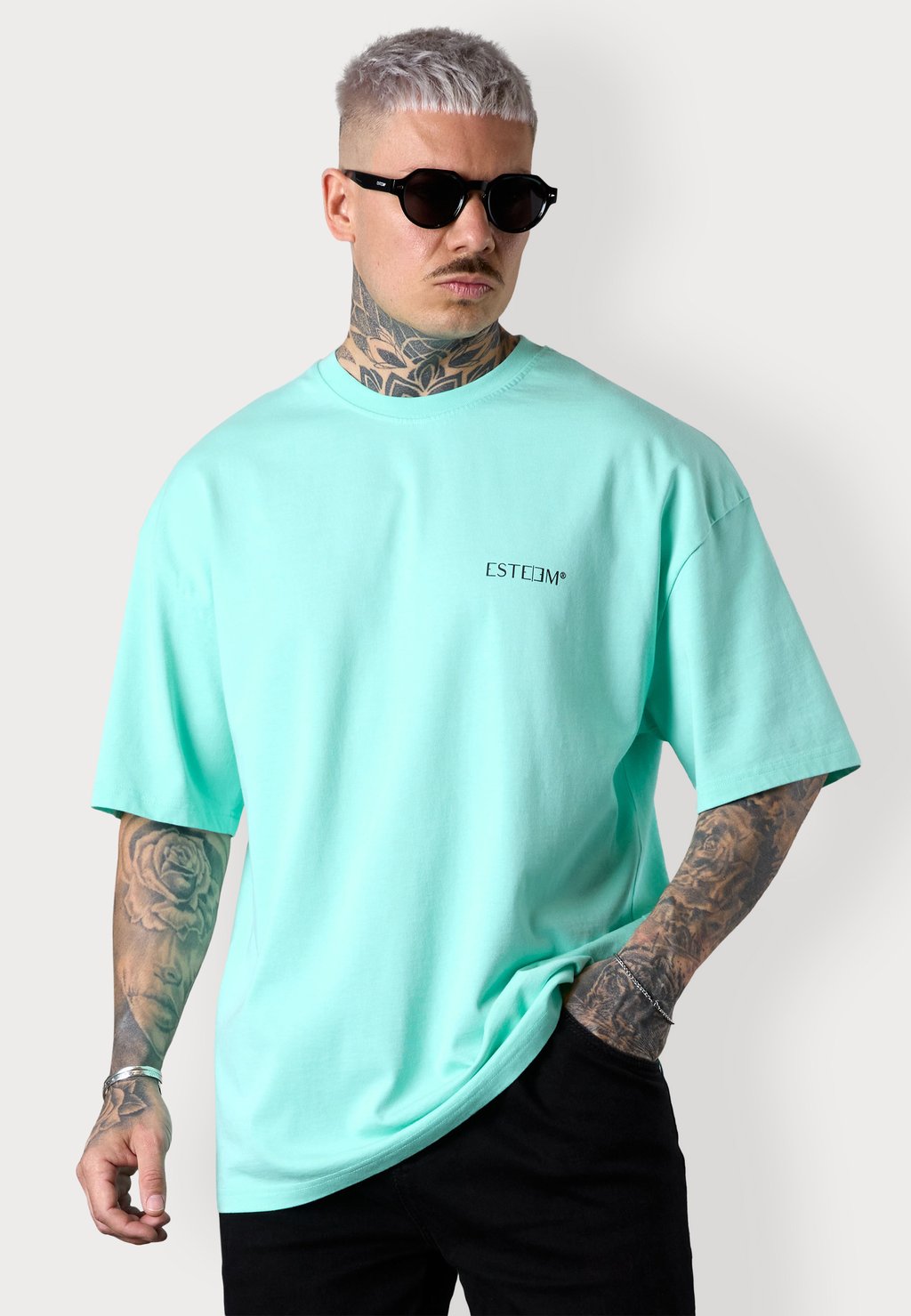 Базовая футболка ESTEEM, зеленый
Базовая футболка ESTEEM, зеленый