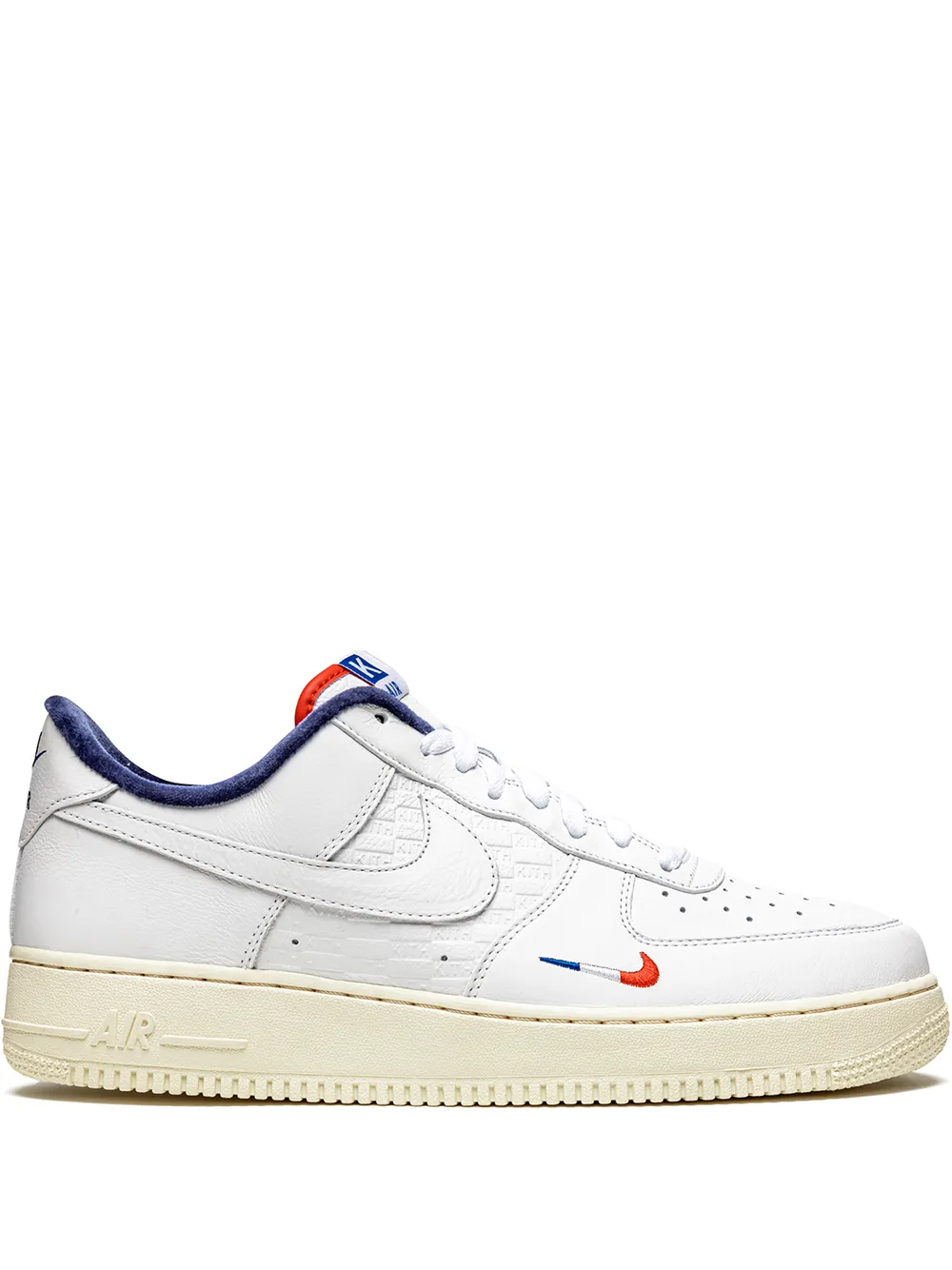 Кроссовки Air Force 1 Low из коллаборации с Kith Nike, белый
Кроссовки Air Force 1 Low из коллаборации с Kith Nike, белый