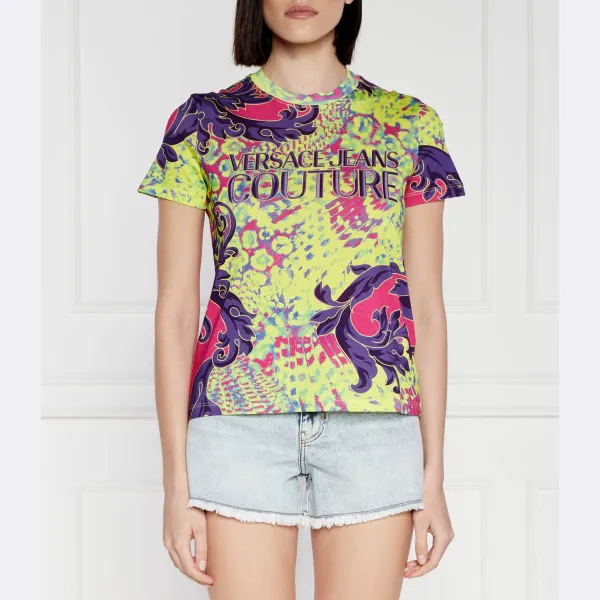 Футболка стандартного кроя Versace, мультиколор
Футболка стандартного кроя Versace, мультиколор