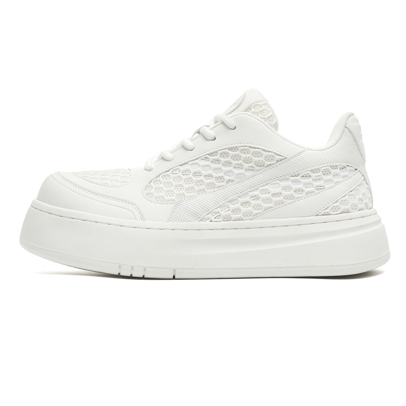 Мужские белые низкие кеды Take A Break
Мужские белые низкие кеды Take A Break