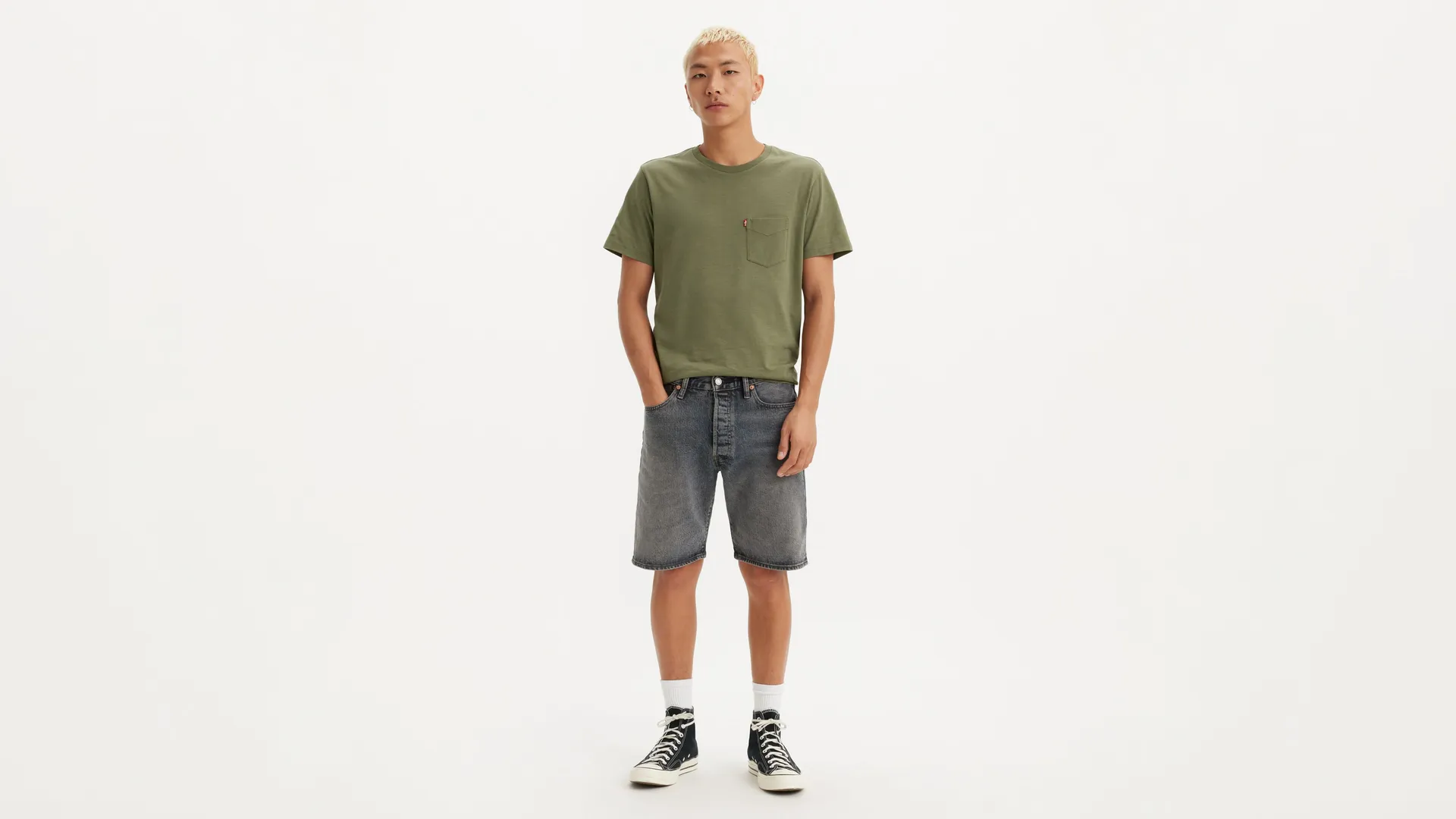 501 мужские шорты оригинального кроя длиной 9 дюймов с подшивкой Levi's, красный
501 мужские шорты оригинального кроя длиной 9 дюймов с подшивкой Levi's, красный
