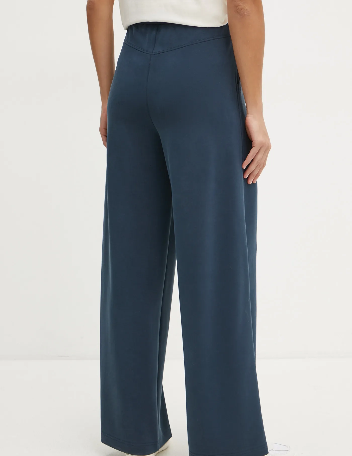 Спортивные штаны Boss Orange, темно-синий
Спортивные штаны Boss Orange, темно-синий