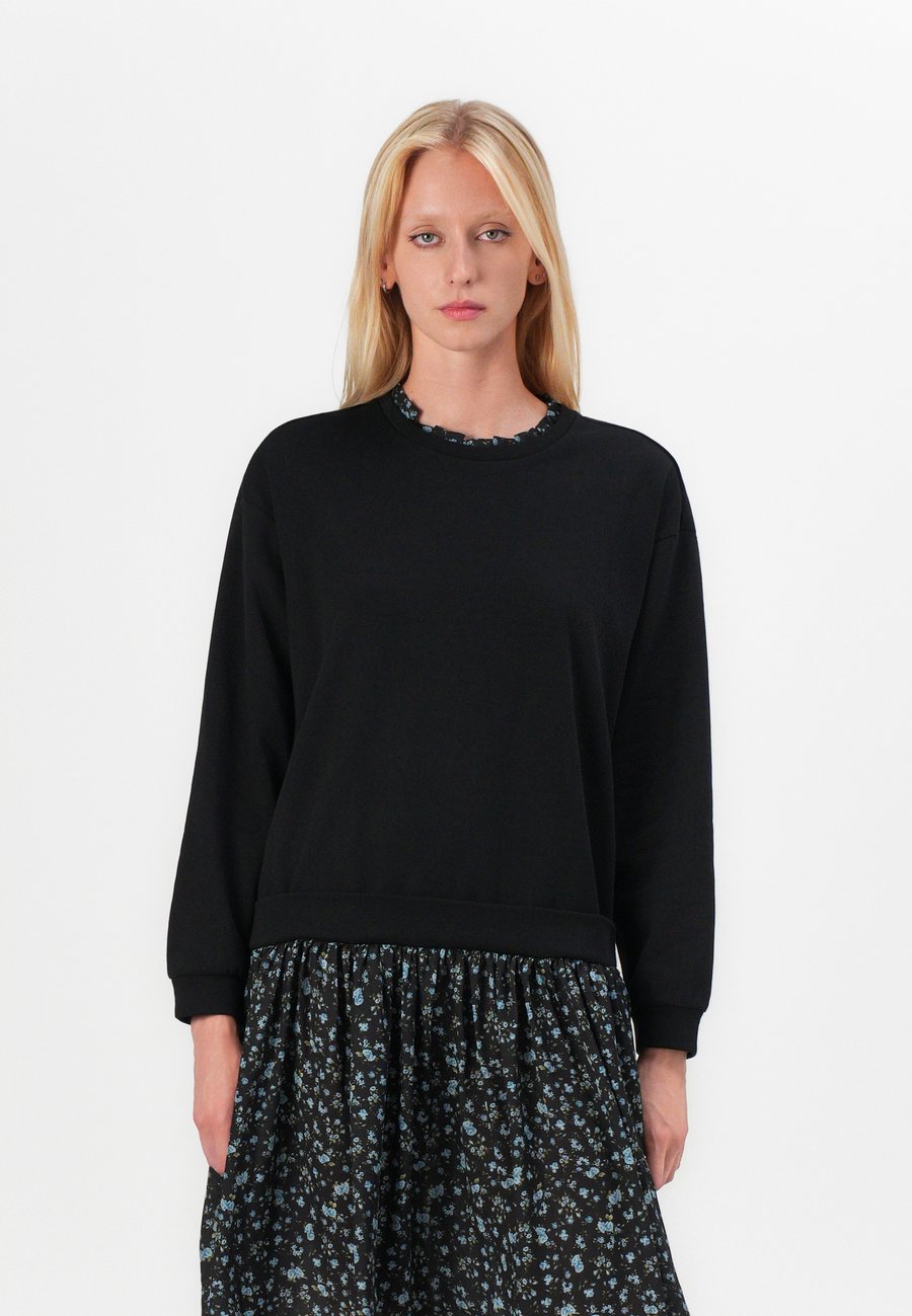 Платье ONLY ONLBRIONA SWEAT DRESS, Black
Платье ONLY ONLBRIONA SWEAT DRESS, Black