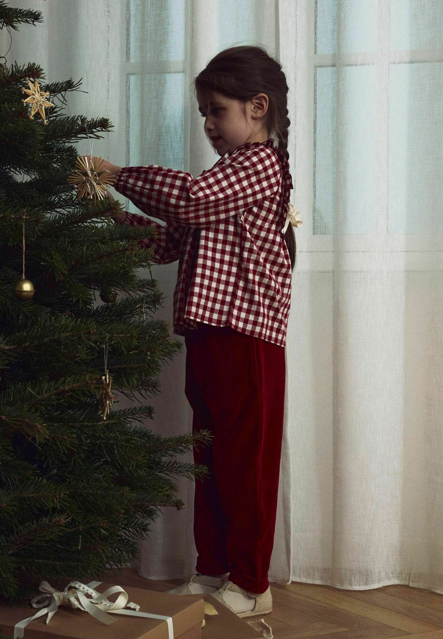 Блуза Lil' Atelier Blouse, Red Dahlia/Red
Блуза Lil' Atelier Blouse, Red Dahlia/Red