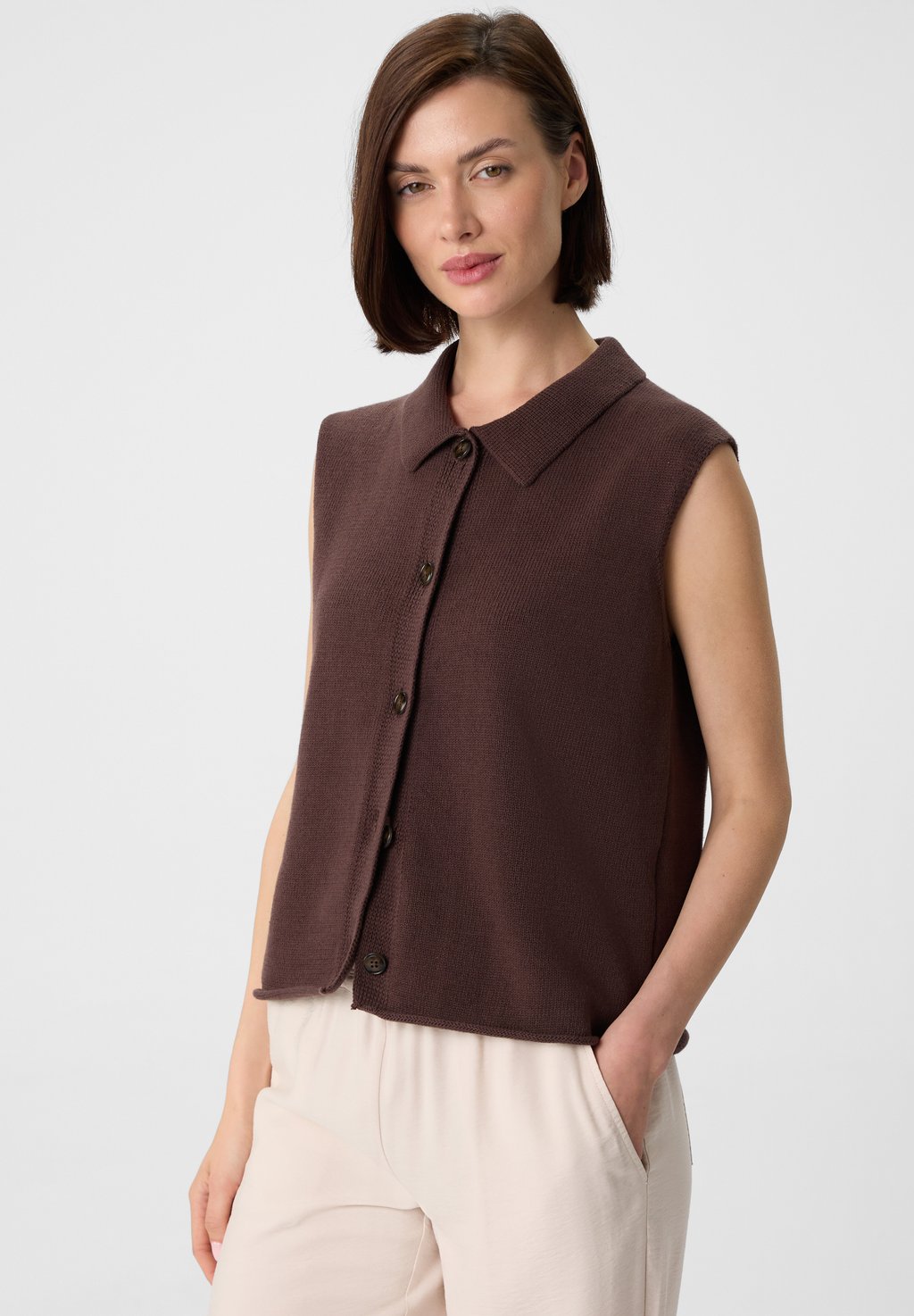 Жилет comma casual identity, темно-коричневый
Жилет comma casual identity, темно-коричневый