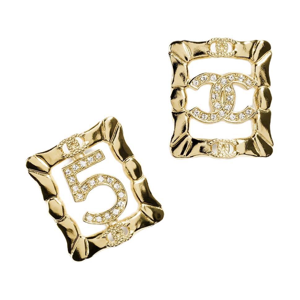 CHANEL Золотые металлические серьги для женщин Gold
CHANEL Золотые металлические серьги для женщин Gold