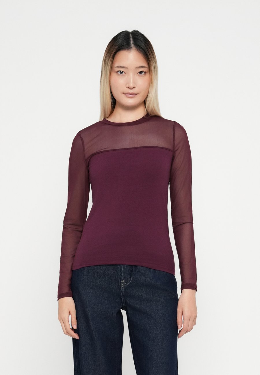 Топ GAP Long sleeved top, Tuscan Red/Bordeaux
Топ GAP Long sleeved top, Tuscan Red/Bordeaux