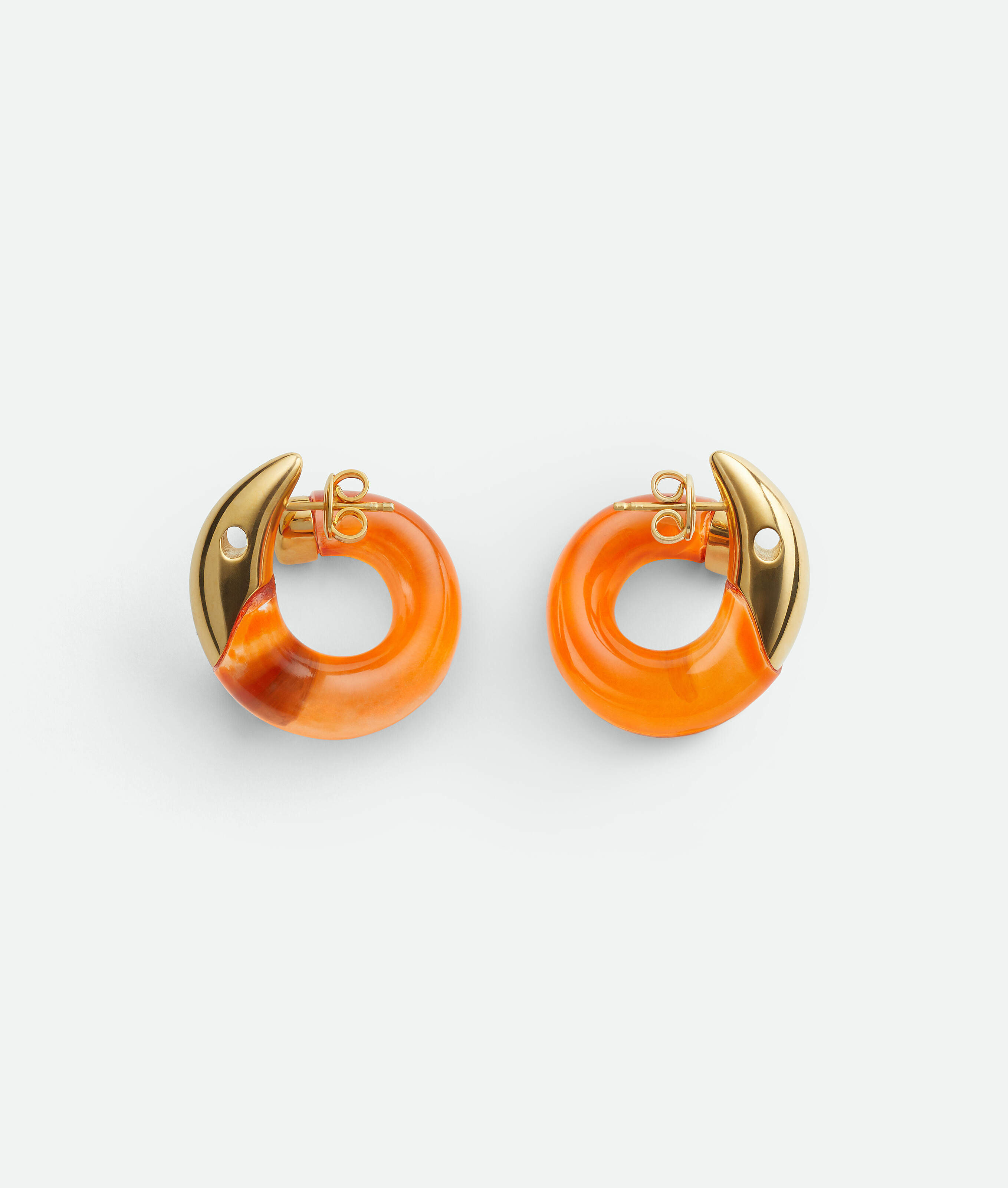 Sardine earrings BOTTEGA VENETA, золотая карамель
Sardine earrings BOTTEGA VENETA, золотая карамель