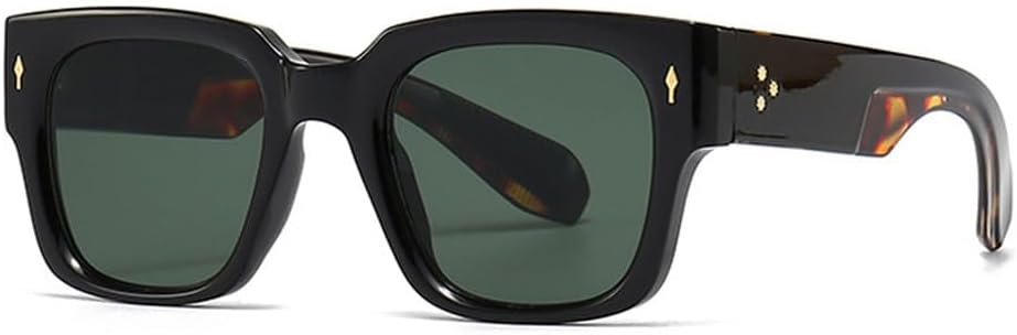 Модные мужские солнцезащитные очки с квадратными заклепками в стиле панк, градиентные очки с защитой от УФ-излучения UV400, женские темно-зеленые солнцезащитные очки WNCKSQ, Black Dark Green
Модные мужские солнцезащитные очки с квадратными заклепками в стиле панк, градиентные очки с защитой от УФ-излучения UV400, женские темно-зеленые солнцезащитные очки WNCKSQ, Black Dark Green