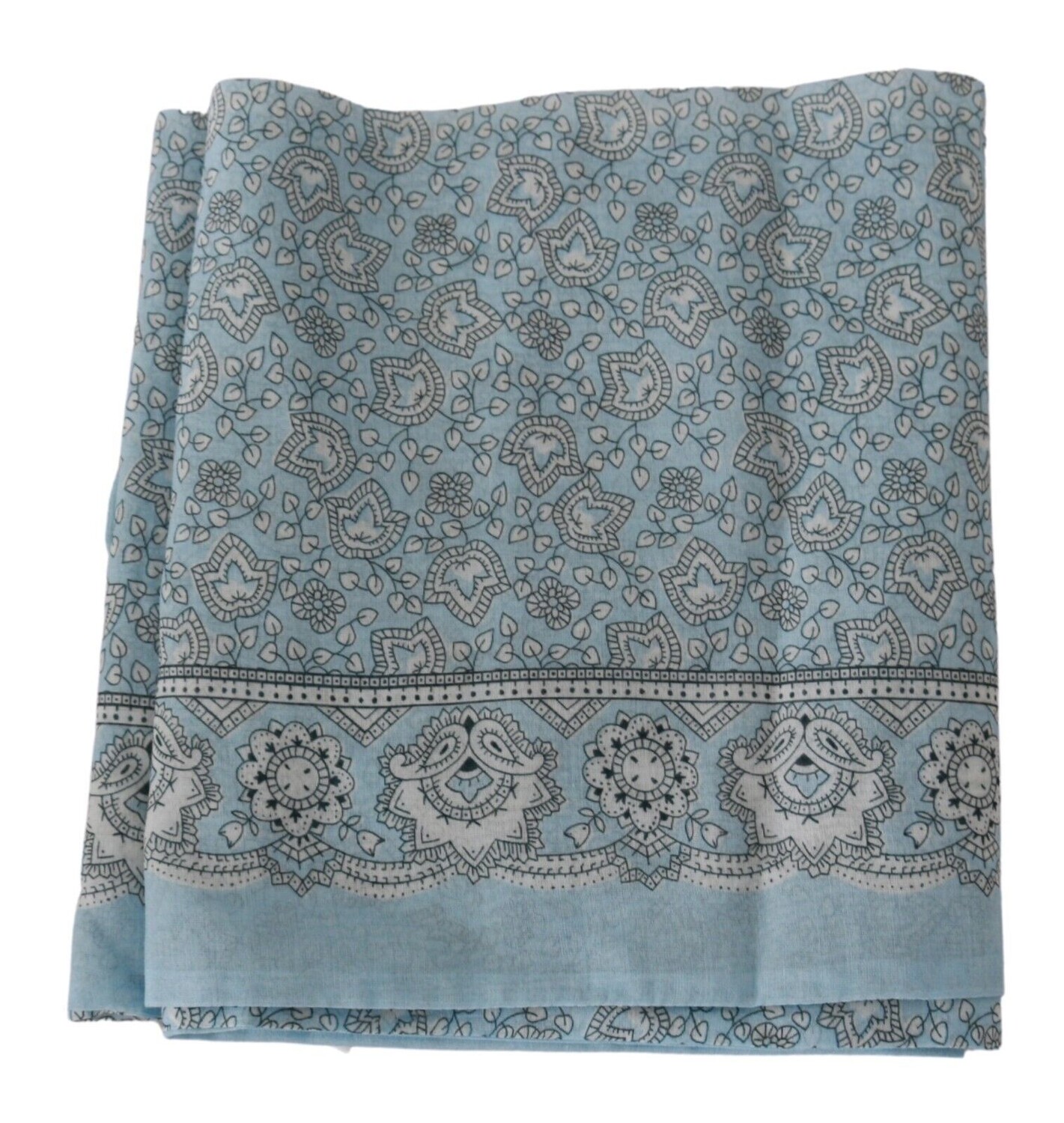 Ermanno Scervino Бандана с запахом, шаль, фуляр, мужской шарф, цвет Light Blue 
Ermanno Scervino Бандана с запахом, шаль, фуляр, мужской шарф, цвет Light Blue
