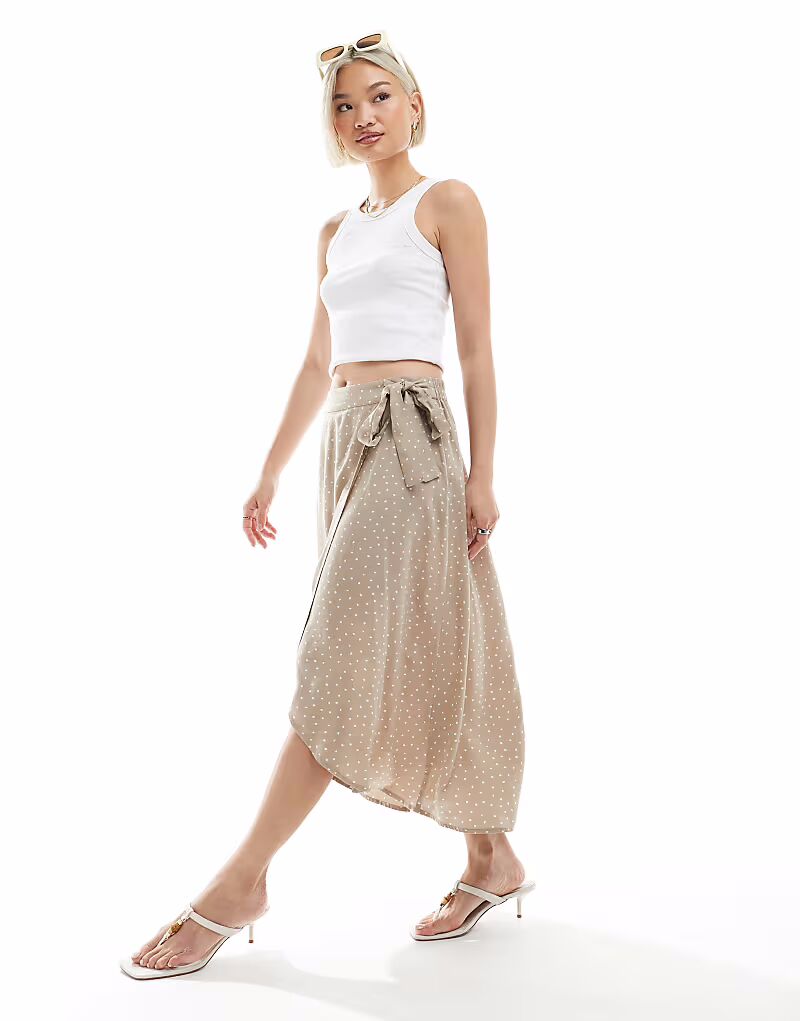 Изделия - Юбка-халат миди бежевого цвета с узором «точки» Pieces
Изделия - Юбка-халат миди бежевого цвета с узором «точки» Pieces