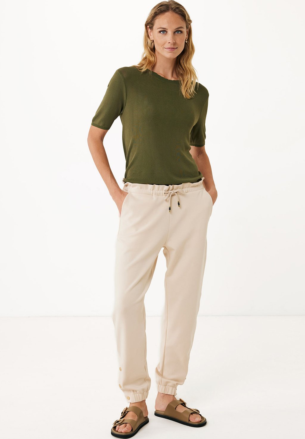 Спортивные штаны TRAVEL Mexx, серо-коричневый
Спортивные штаны TRAVEL Mexx, серо-коричневый