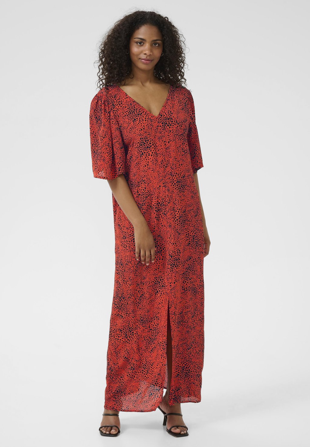 Платье макси Kaffe, светло-красный
Платье макси Kaffe, светло-красный