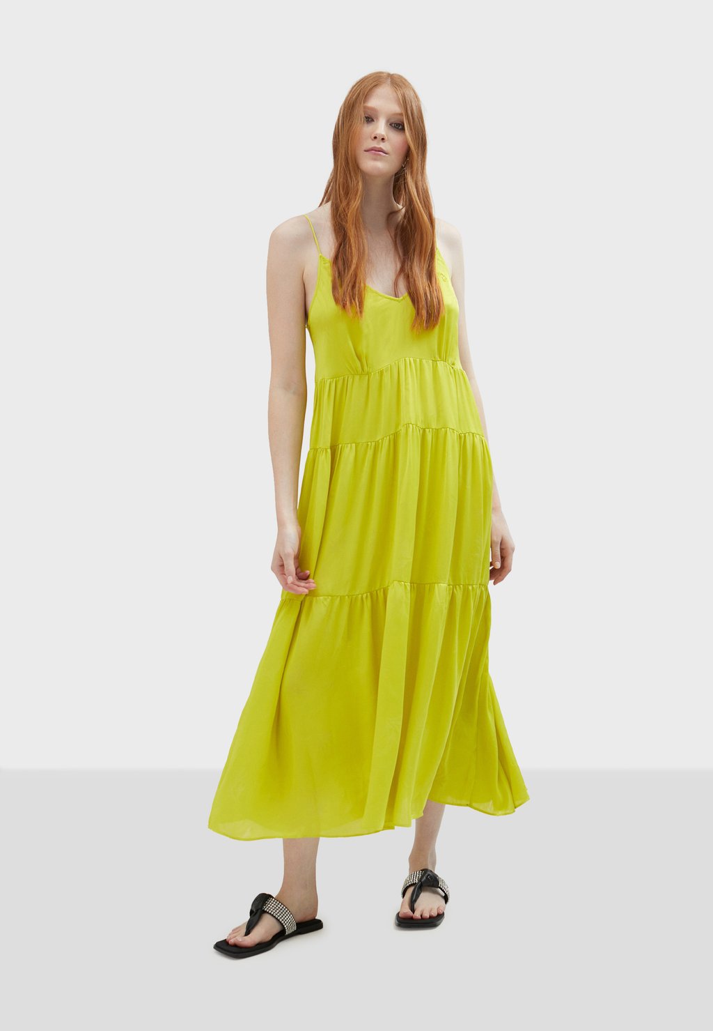 Платье макси LOLA CASADEMUNT, светло-желтый
Платье макси LOLA CASADEMUNT, светло-желтый