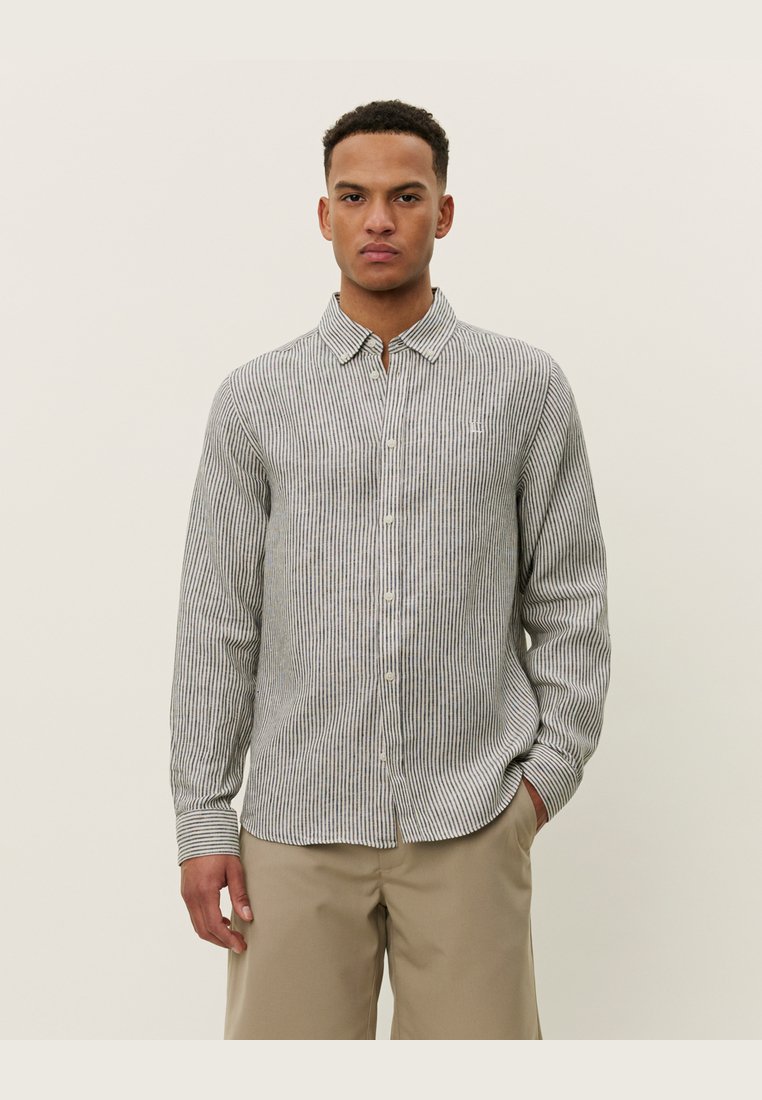 Рубашка KONRAD STRIPE Les Deux, Black 
Рубашка KONRAD STRIPE Les Deux, Black