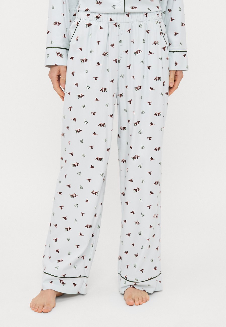 Пижамные брюки Abercrombie & Fitch Pyjama bottoms, White
Пижамные брюки Abercrombie & Fitch Pyjama bottoms, White