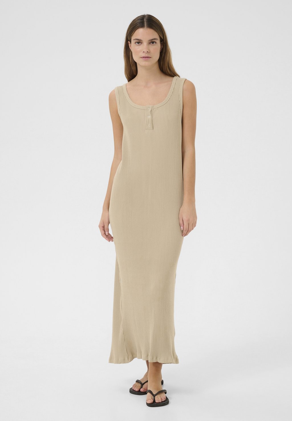 Платье макси VIOLETTA - Jumper dress Karen by Simonsen, песочный
Платье макси VIOLETTA - Jumper dress Karen by Simonsen, песочный