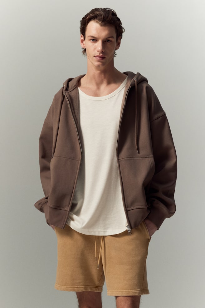 Спортивные шорты обычного кроя H&M, желтый
Спортивные шорты обычного кроя H&M, желтый