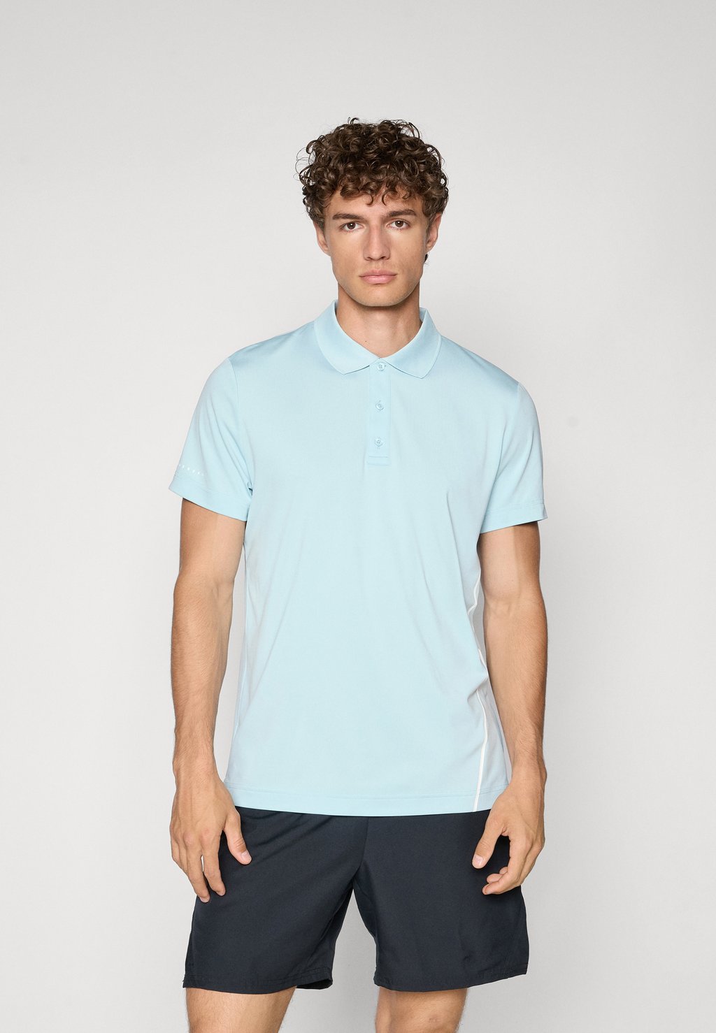 Рубашка поло LEROY J.LINDEBERG Sports, светло-голубой
Рубашка поло LEROY J.LINDEBERG Sports, светло-голубой