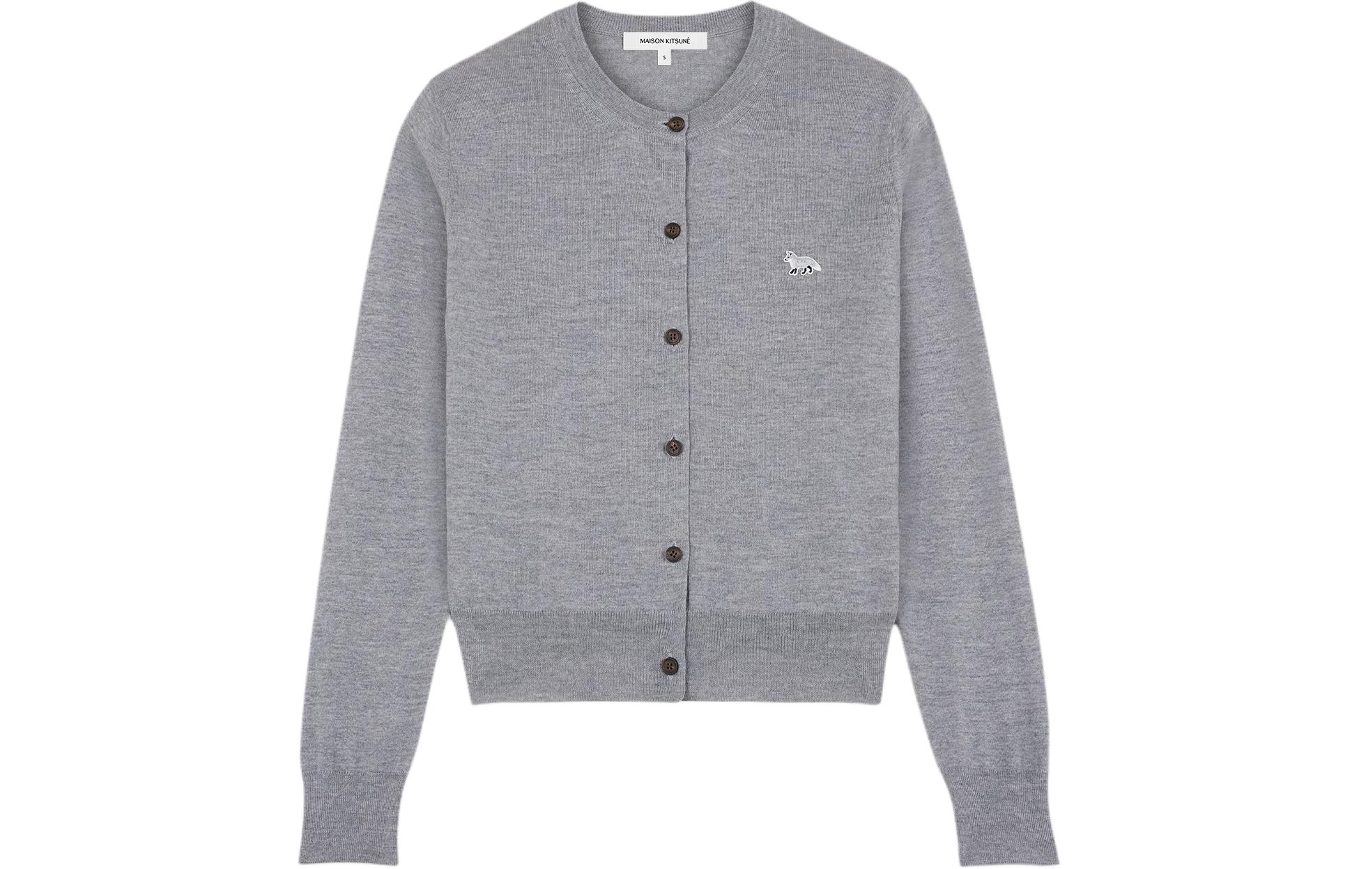 Кардиган Regular с деталью Baby Fox от Maison Kitsuné Maison Kitsune, серый
Кардиган Regular с деталью Baby Fox от Maison Kitsuné Maison Kitsune, серый