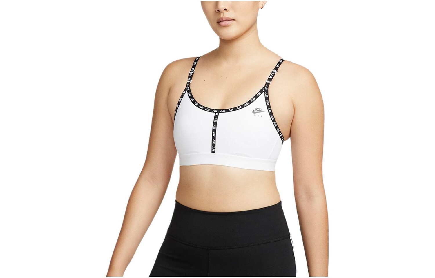 Спортивное нижнее белье женское белое Nike
Спортивное нижнее белье женское белое Nike