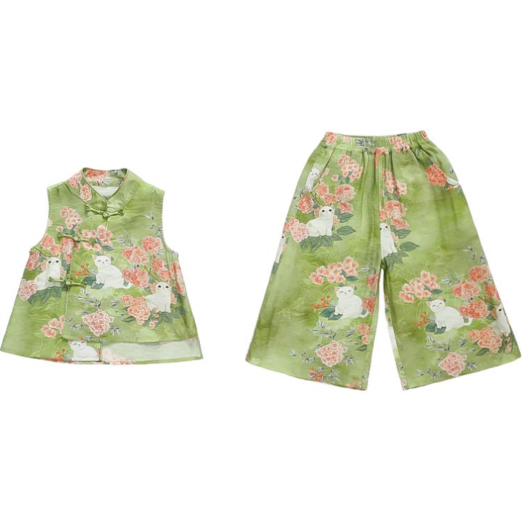 Детский двухкомпонентный комплект с юбкой и воротником-гольф PROTECTCAMEL, image color
Детский двухкомпонентный комплект с юбкой и воротником-гольф PROTECTCAMEL, image color