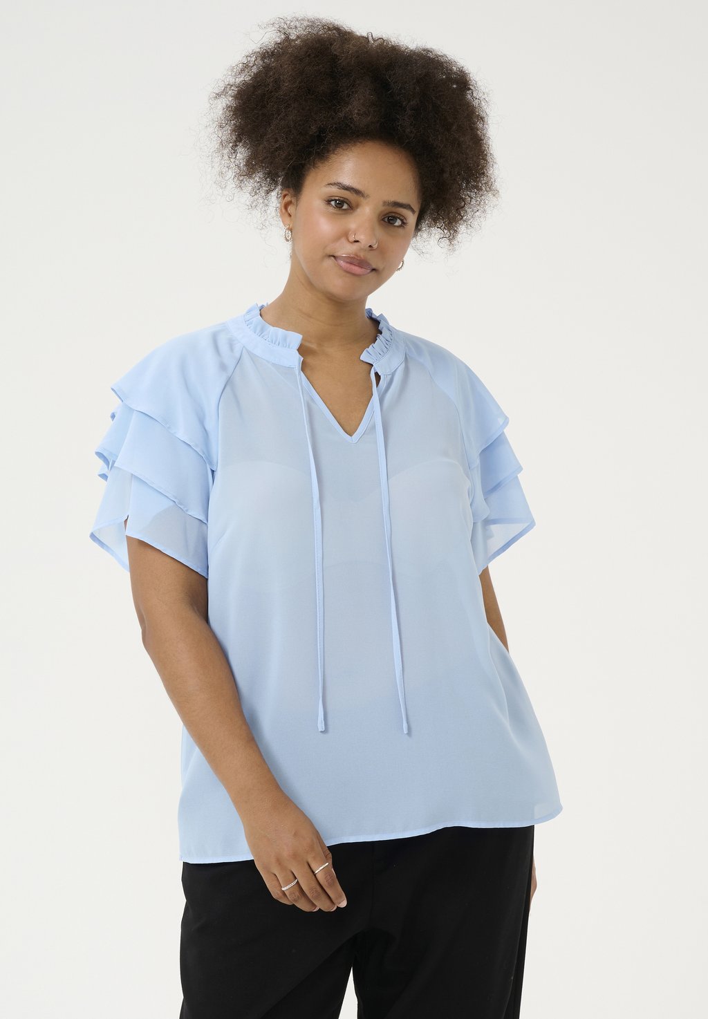 Блуза NIMA Kaffe Curve, светло-голубой
Блуза NIMA Kaffe Curve, светло-голубой