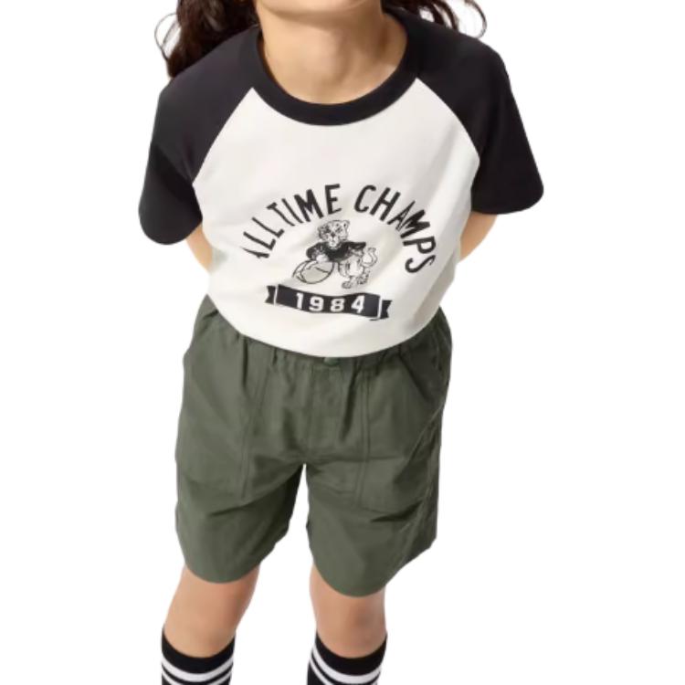 Детские шорты UNIQLO, темно-оливковый
Детские шорты UNIQLO, темно-оливковый