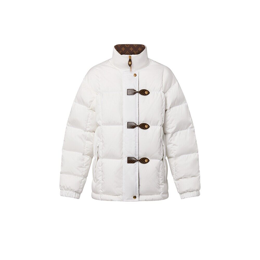 Пуховик с подушкой и монограммой Louis Vuitton, белый
Пуховик с подушкой и монограммой Louis Vuitton, белый