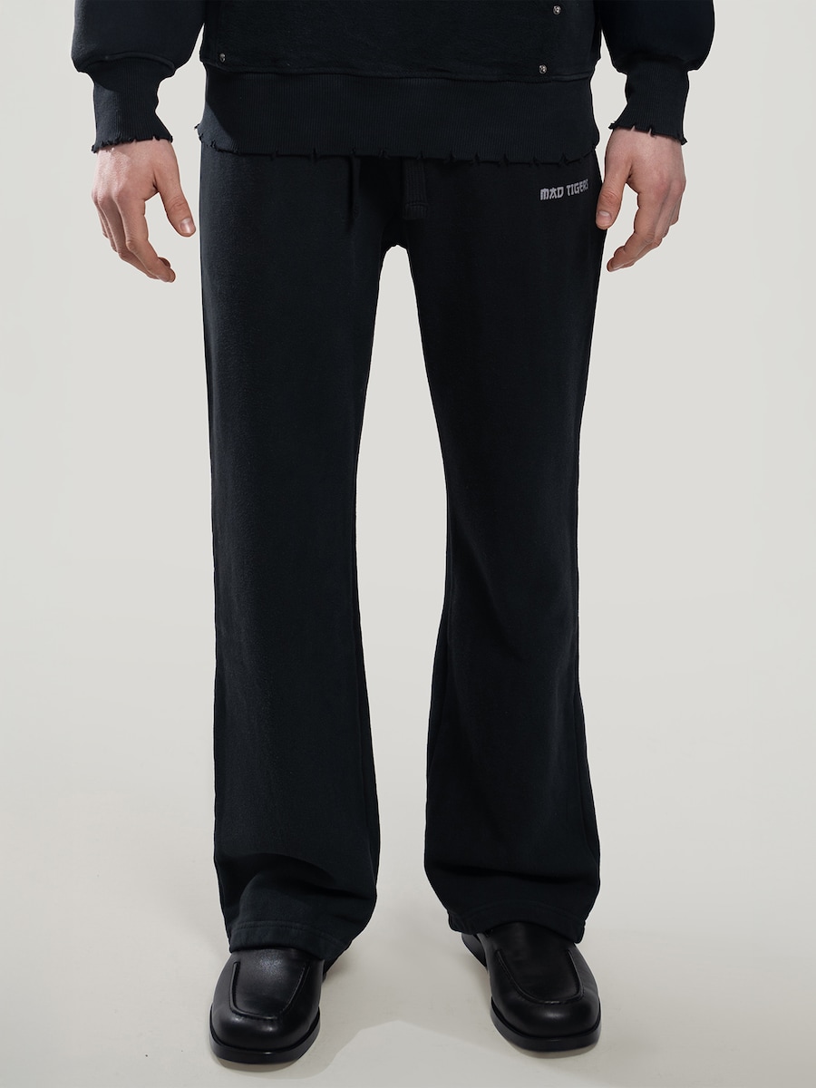 Широкие брюки со складками MAD TIGERS, черный
Широкие брюки со складками MAD TIGERS, черный