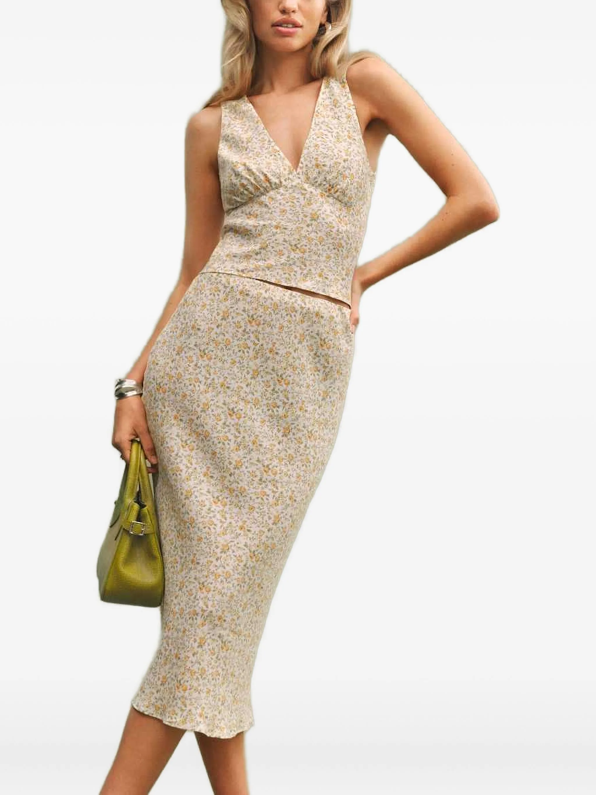 Комплект с юбкой в цветочный принт Reformation, белый
Комплект с юбкой в цветочный принт Reformation, белый