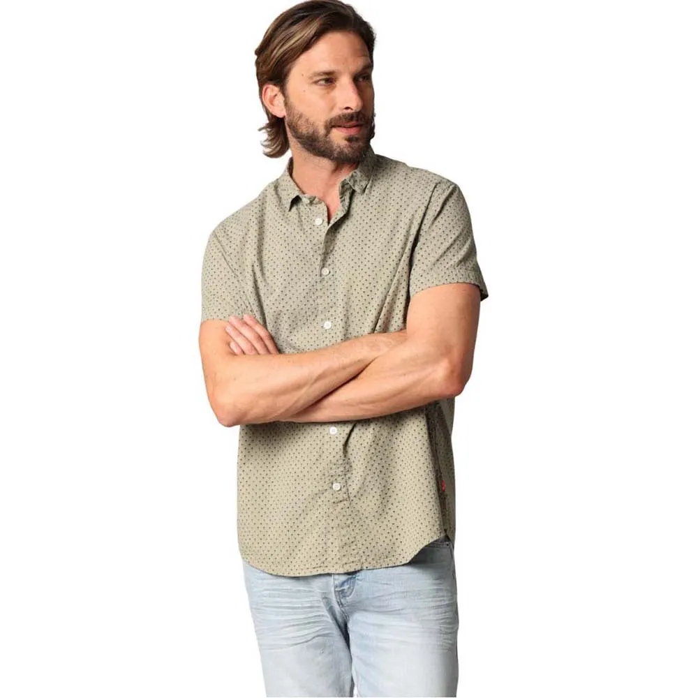 Рубашка с коротким рукавом Deeluxe Pagos, зеленый
Рубашка с коротким рукавом Deeluxe Pagos, зеленый