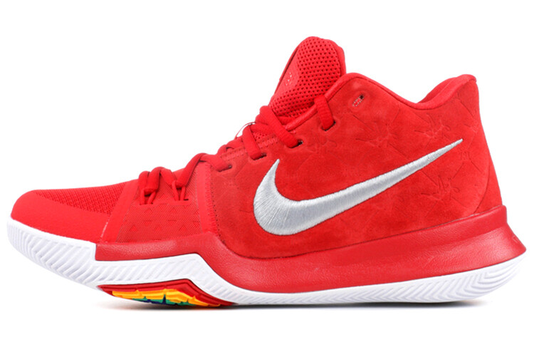 Мужские баскетбольные кроссовки Nike Kyrie 3 
Мужские баскетбольные кроссовки Nike Kyrie 3