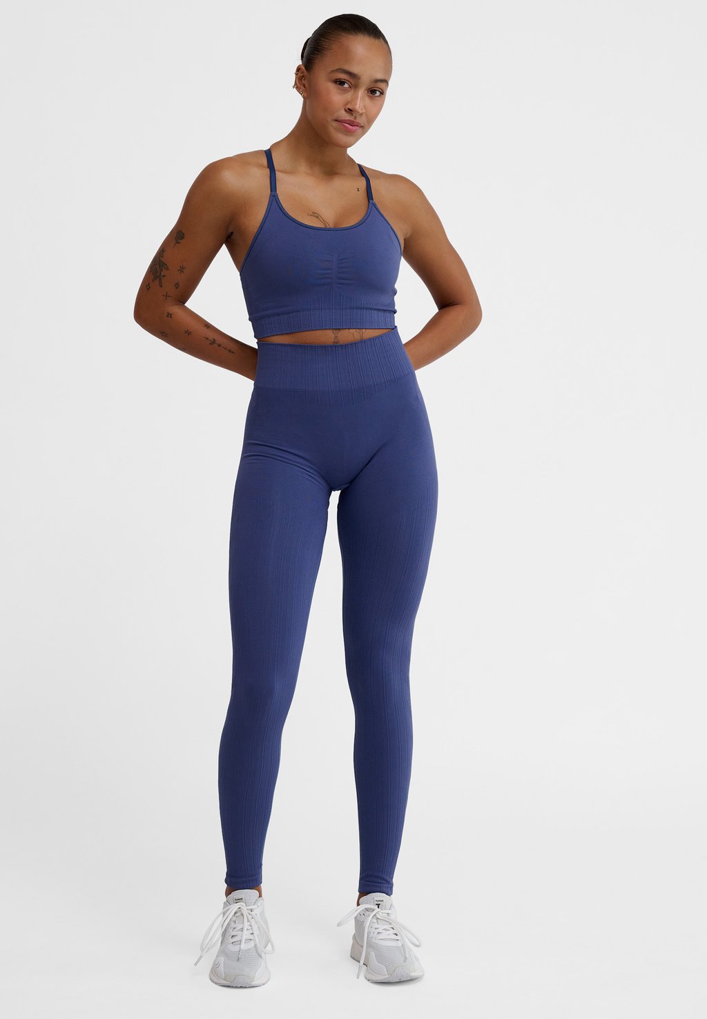 Леггинсы DEFINE SEAML SCRUNCH Hummel, синий 
Леггинсы DEFINE SEAML SCRUNCH Hummel, синий