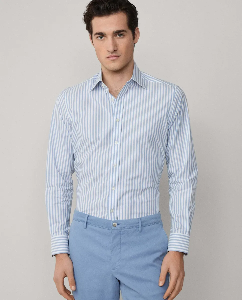 Мужская рубашка в полоску Bengal с приталенным кроем Hackett, синий
Мужская рубашка в полоску Bengal с приталенным кроем Hackett, синий