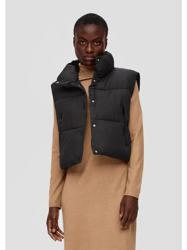 Функциональный жилет s.Oliver, черный
Функциональный жилет s.Oliver, черный