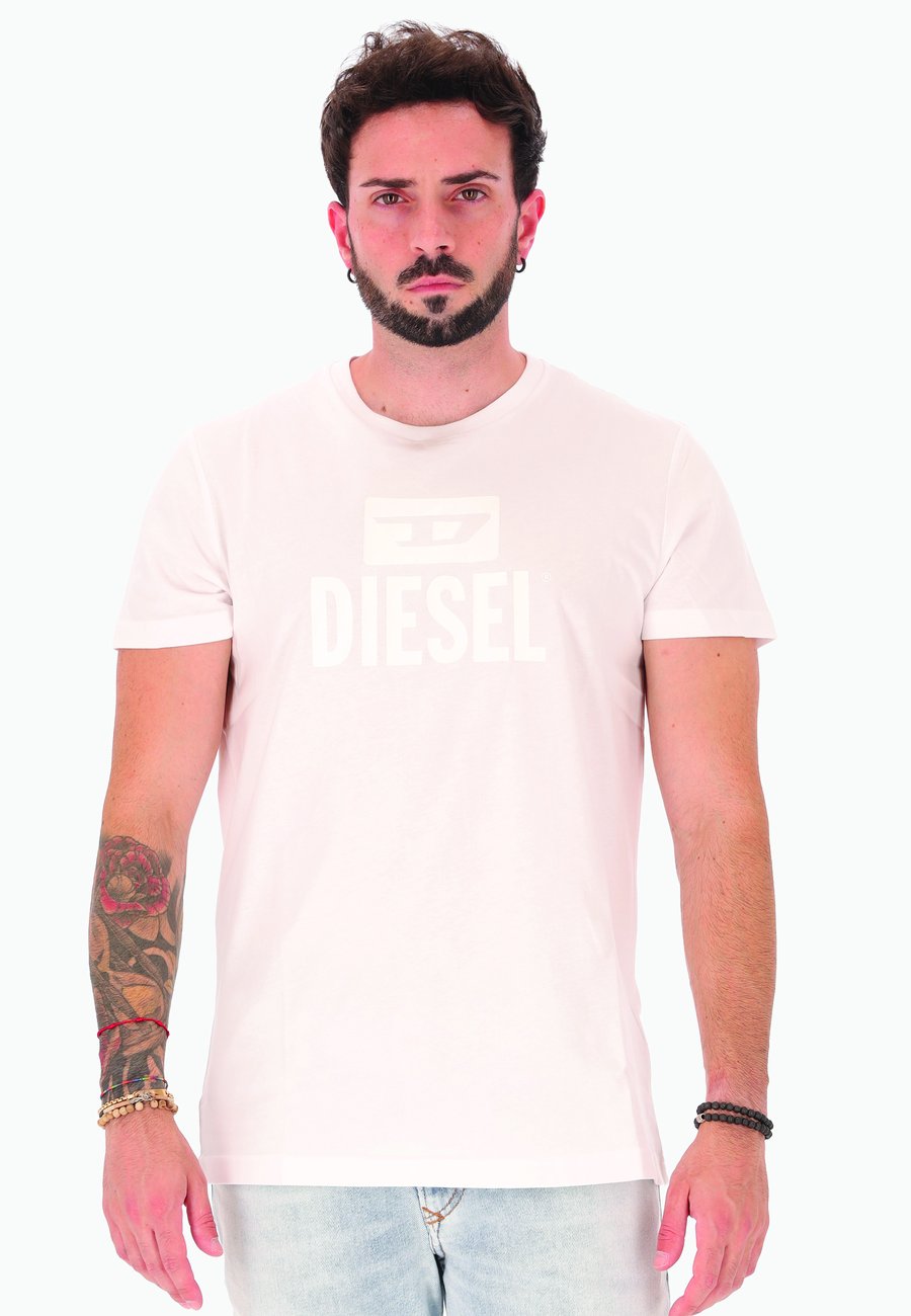 Футболка Diesel Print T-shirt, Bianco/White, Белый, Футболка Diesel Print T-shirt, Bianco/White
Футболка Diesel Print T-shirt, Bianco/White, Белый, Футболка Diesel Print T-shirt, Bianco/White