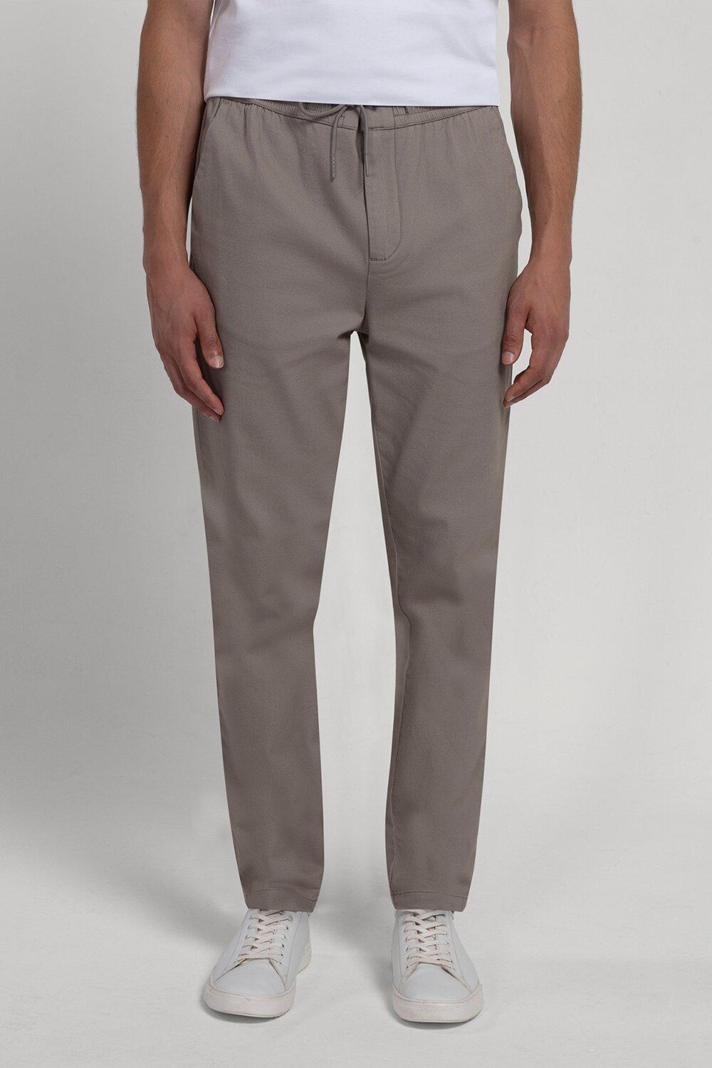 Брюки-чиносы с кулиской на талии Larsson & Co, бежевый
Брюки-чиносы с кулиской на талии Larsson & Co, бежевый