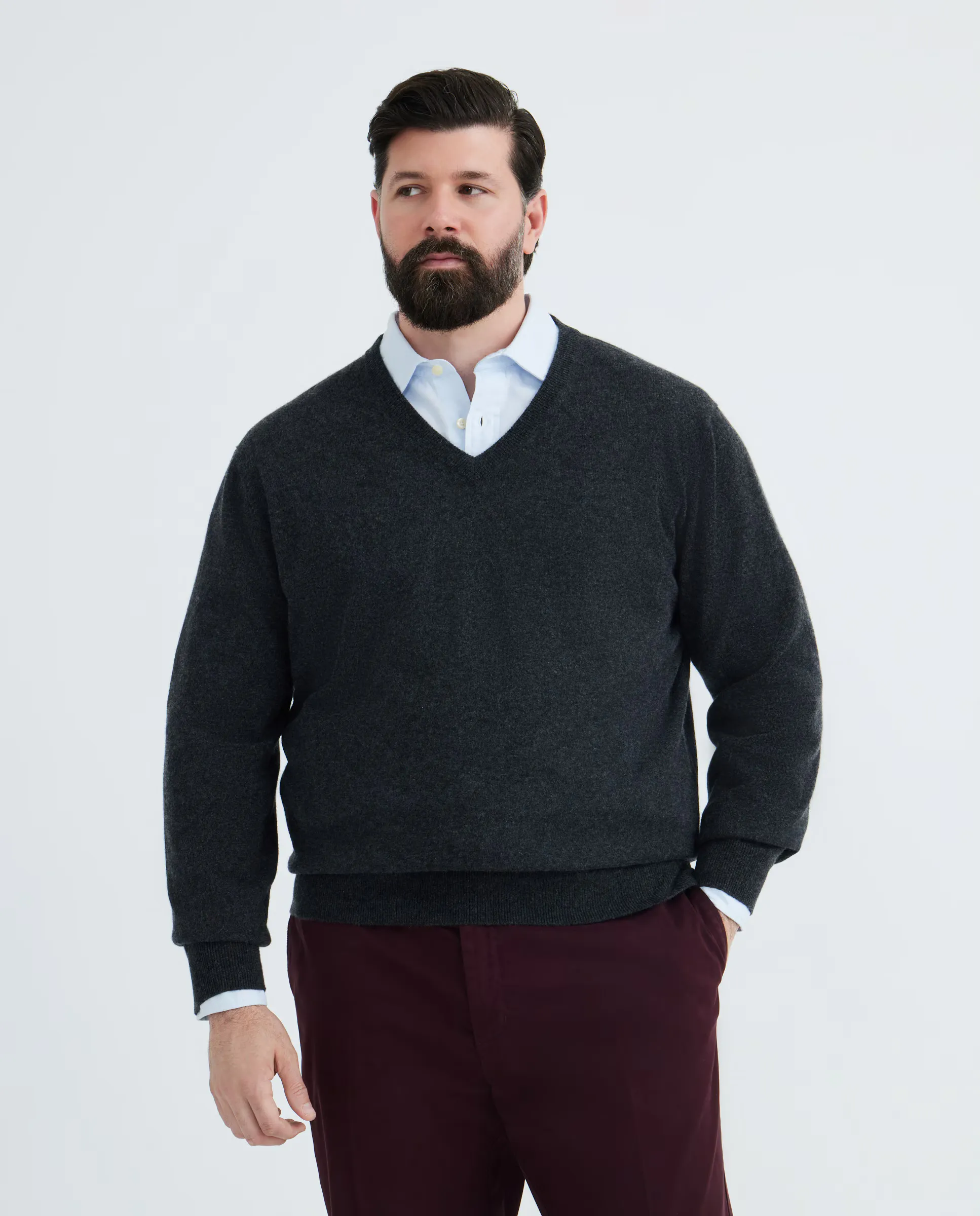 Джемпер мужской с V-образным вырезом гладкий кашемир большие размеры Emidio Tucci, темно-серый
Джемпер мужской с V-образным вырезом гладкий кашемир большие размеры Emidio Tucci, темно-серый